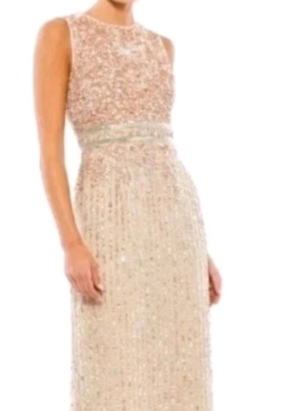 MacDuggal🌹Elegant Sleeveless Beaded Evening Dress in Champagne